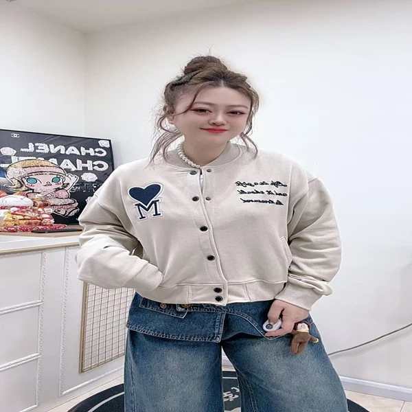 2887时尚洋气短款棒球开衫