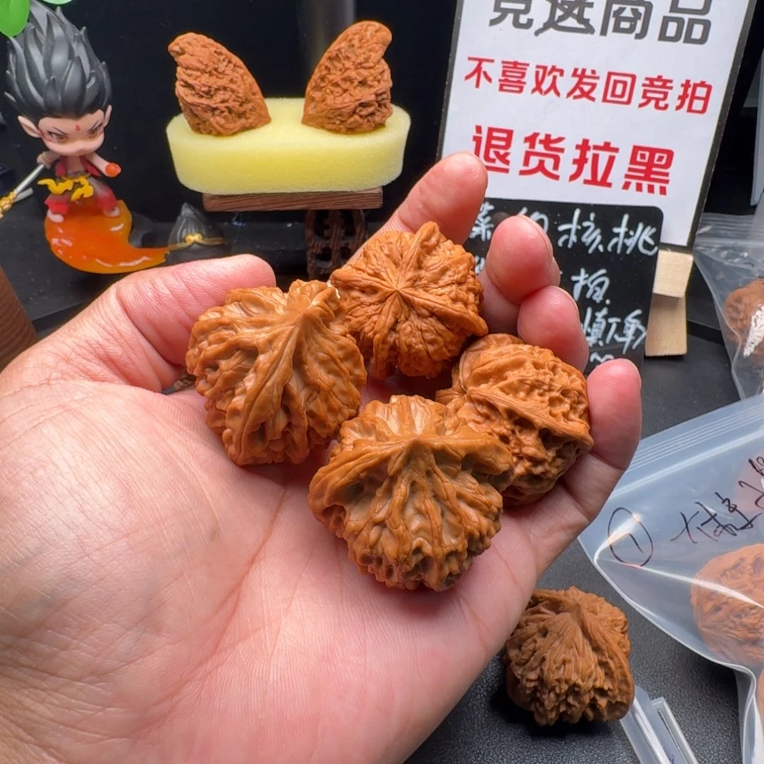文玩核桃吊坠打包龙门涧，雨花石四棱