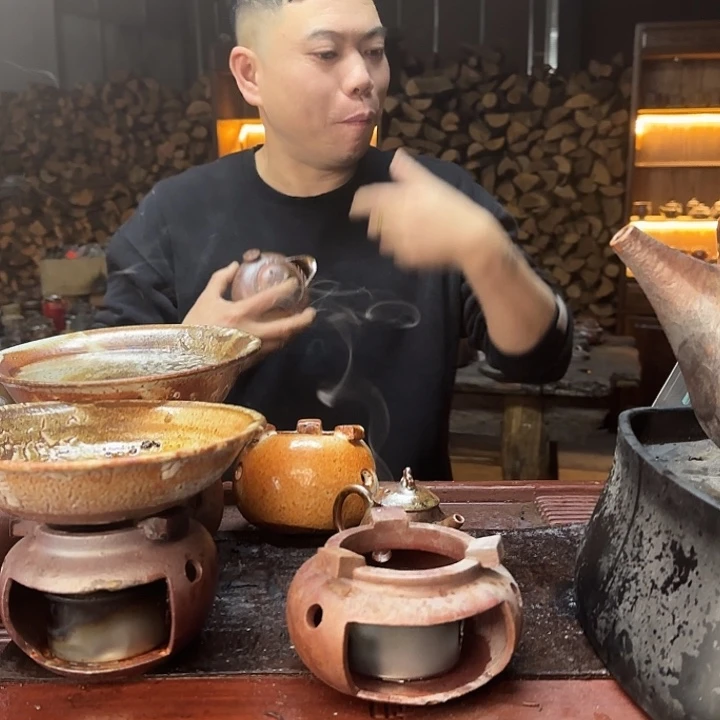 紫砂柴烧河豚宝瓶