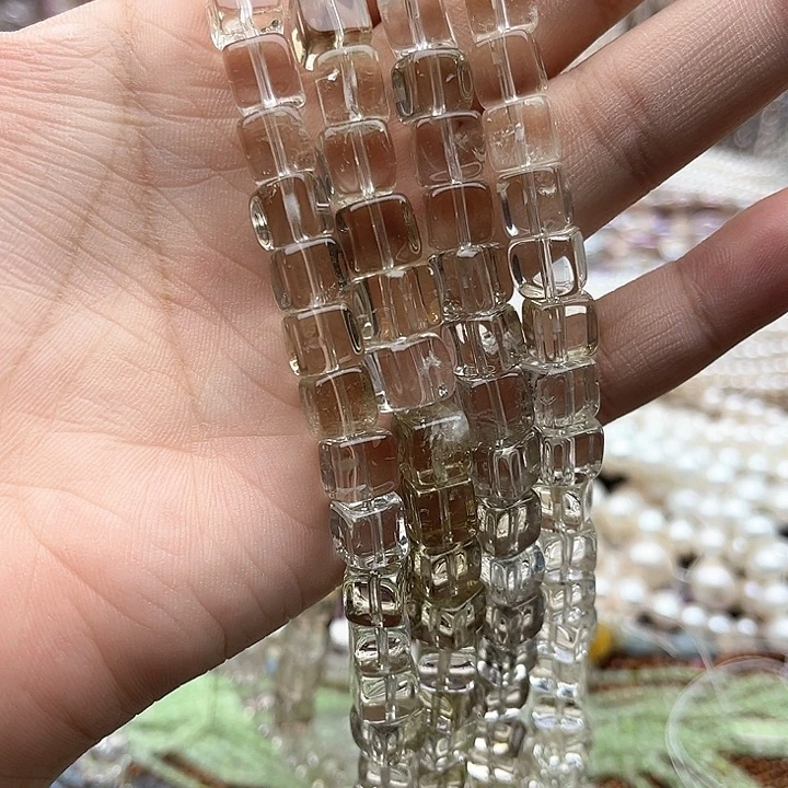 未镶嵌玛瑙/玉髓珠宝半成品一条7.5mm左右水晶方糖