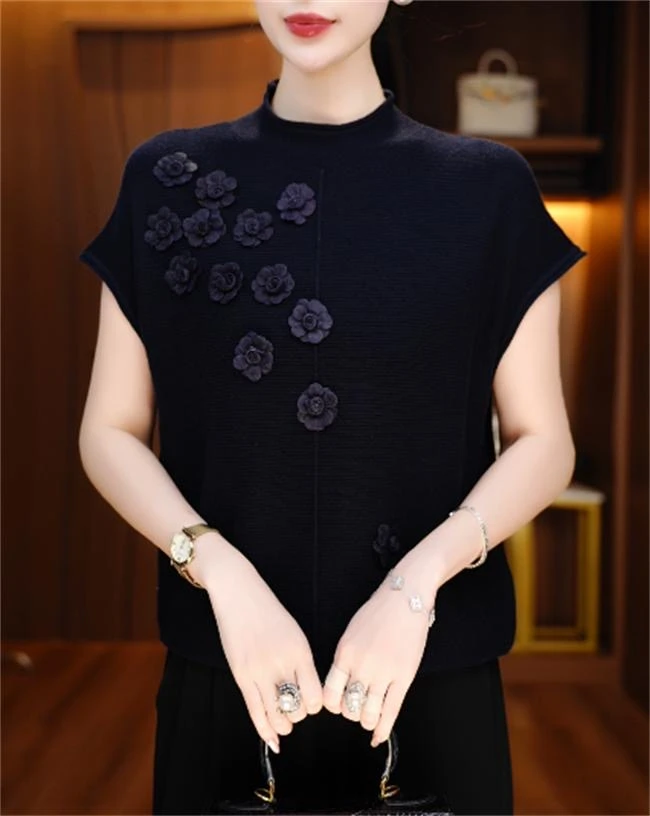 夏季新款时尚宽松妈妈装薄款短袖针织衫百搭气质小衫洋气休闲上衣