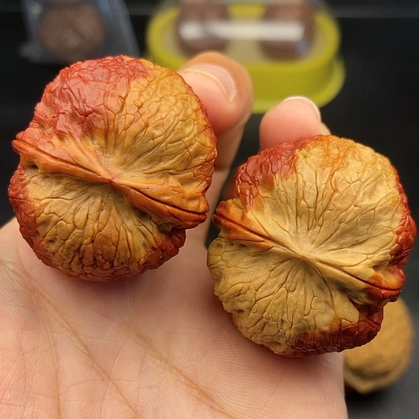 【闪购商品】把件文玩核桃38尺牡丹绣球49.2克