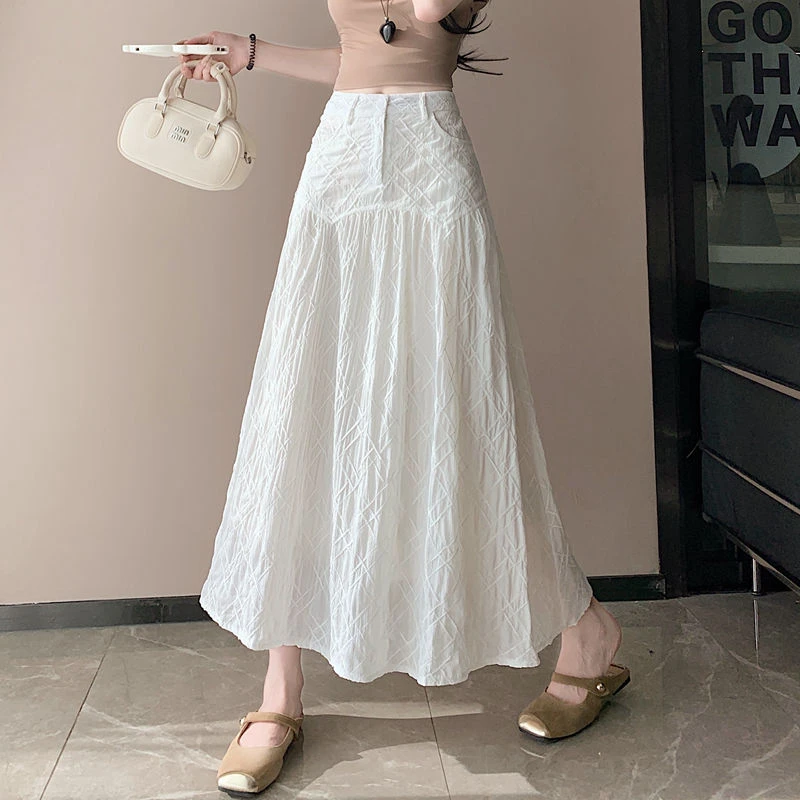立体格纹剪花白色半身裙女夏季小众设计感百搭高腰a字裙显瘦长裙