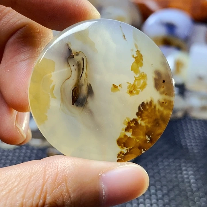 玛瑙/玉髓未镶嵌珠宝半成品
