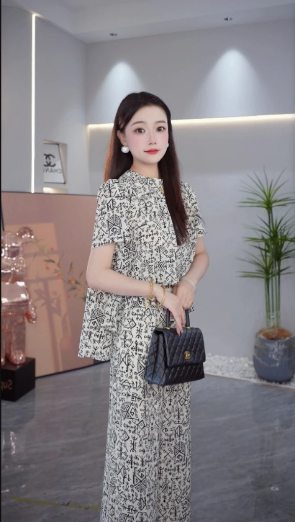 雅衣良品2025夏季新款图片色套装长裤两件套