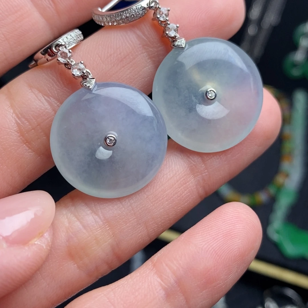 翡翠18K金镶嵌耳饰平安扣