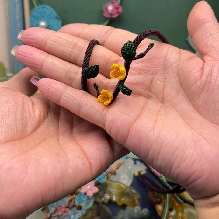 蛇纹石玉吊坠绳合金*️****