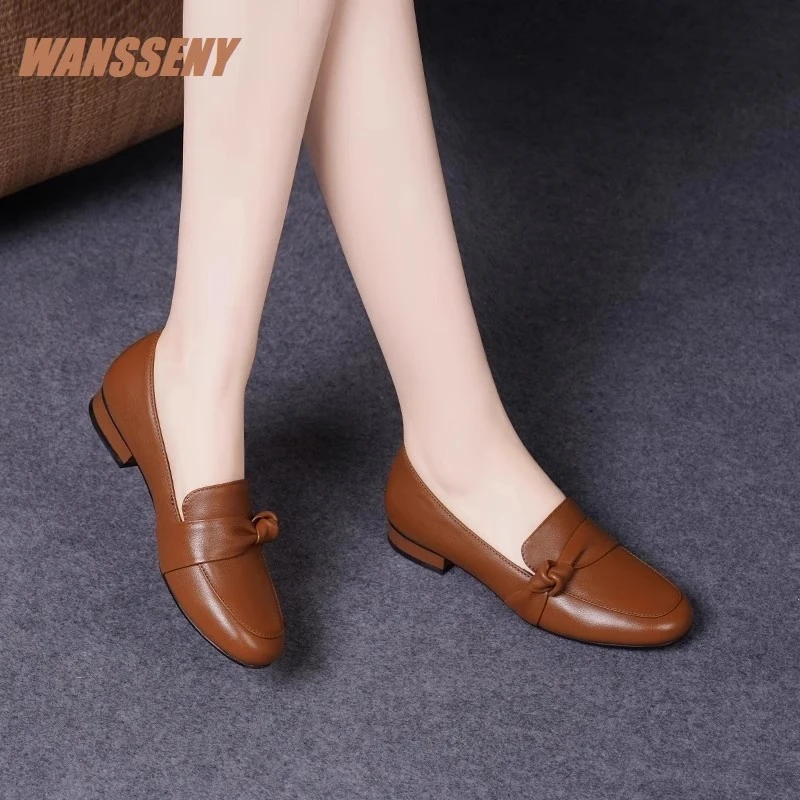 WANSSENY2025年新款圆头软皮软底真皮女鞋舒适平底单鞋低跟妈妈鞋