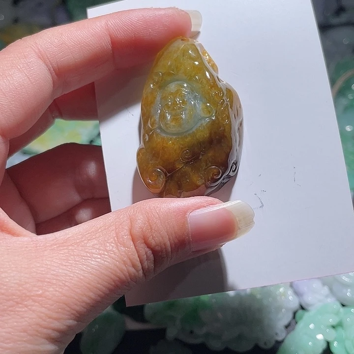 颈饰未镶嵌翡翠天