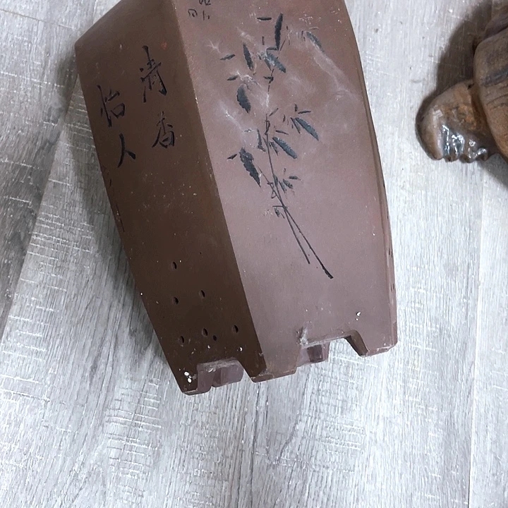 紫砂花盆口径20高度27一只小瑕疵