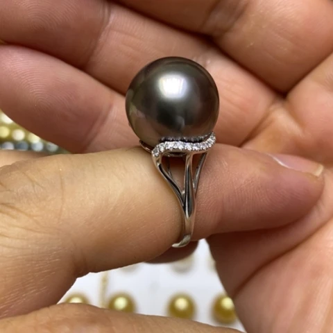 18K金镶嵌海水珍珠戒圈