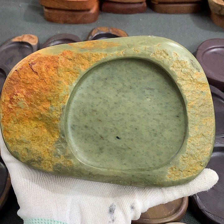 广东肇庆原石端砚