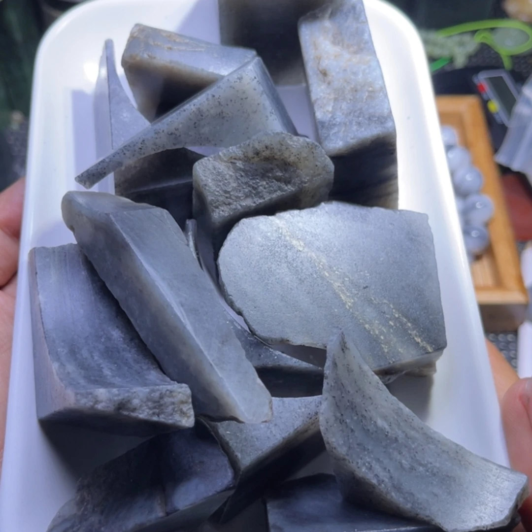 未镶嵌和田玉珠宝半成品青花