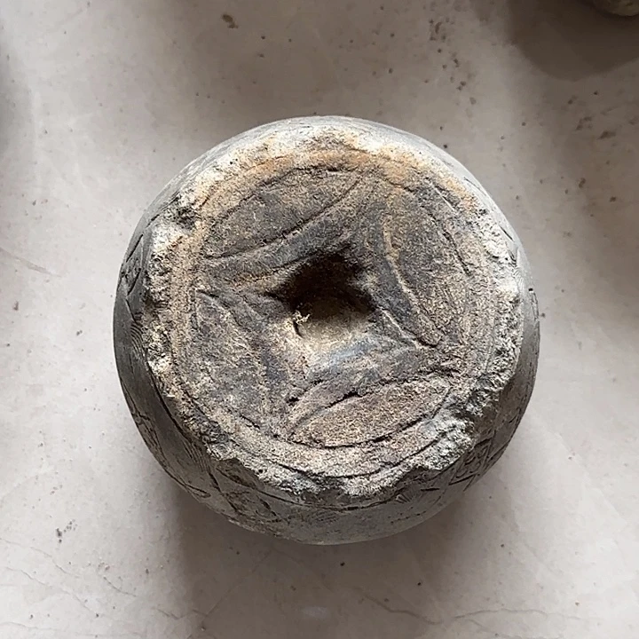 微***笑香榧木木雕艺术展演作品