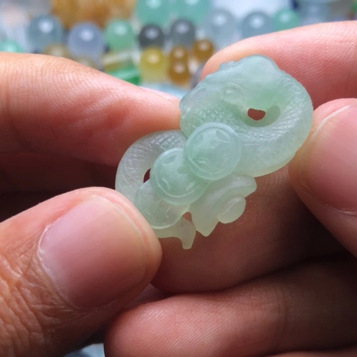 未镶嵌定制翡翠挂件