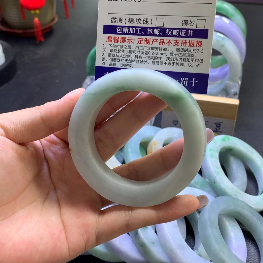 未镶嵌翡翠定制翡翠