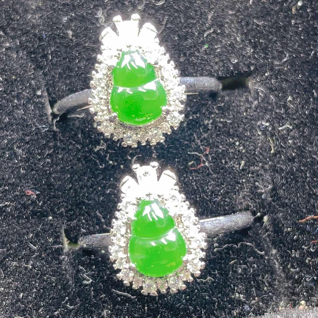 翡翠颈饰未镶嵌121，