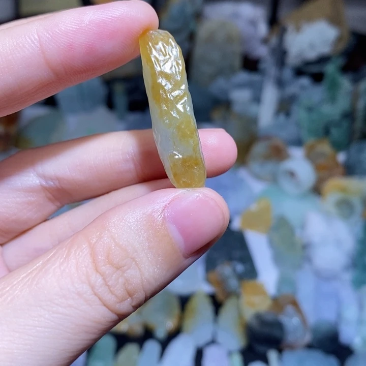 定制翡翠未镶嵌翡翠