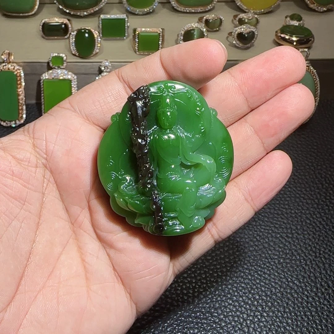 未镶嵌和田玉（碧玉）挂件日**山