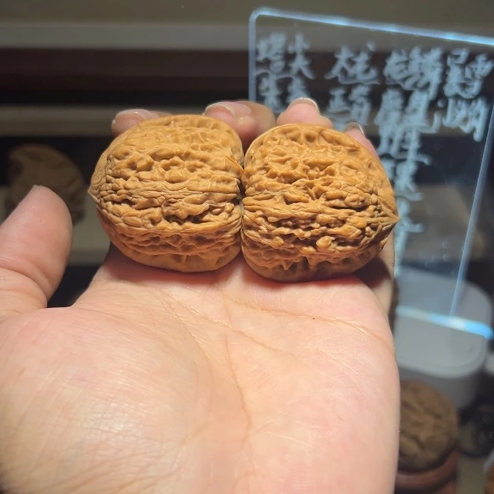 把件文玩核桃40平谷凹底小毕业