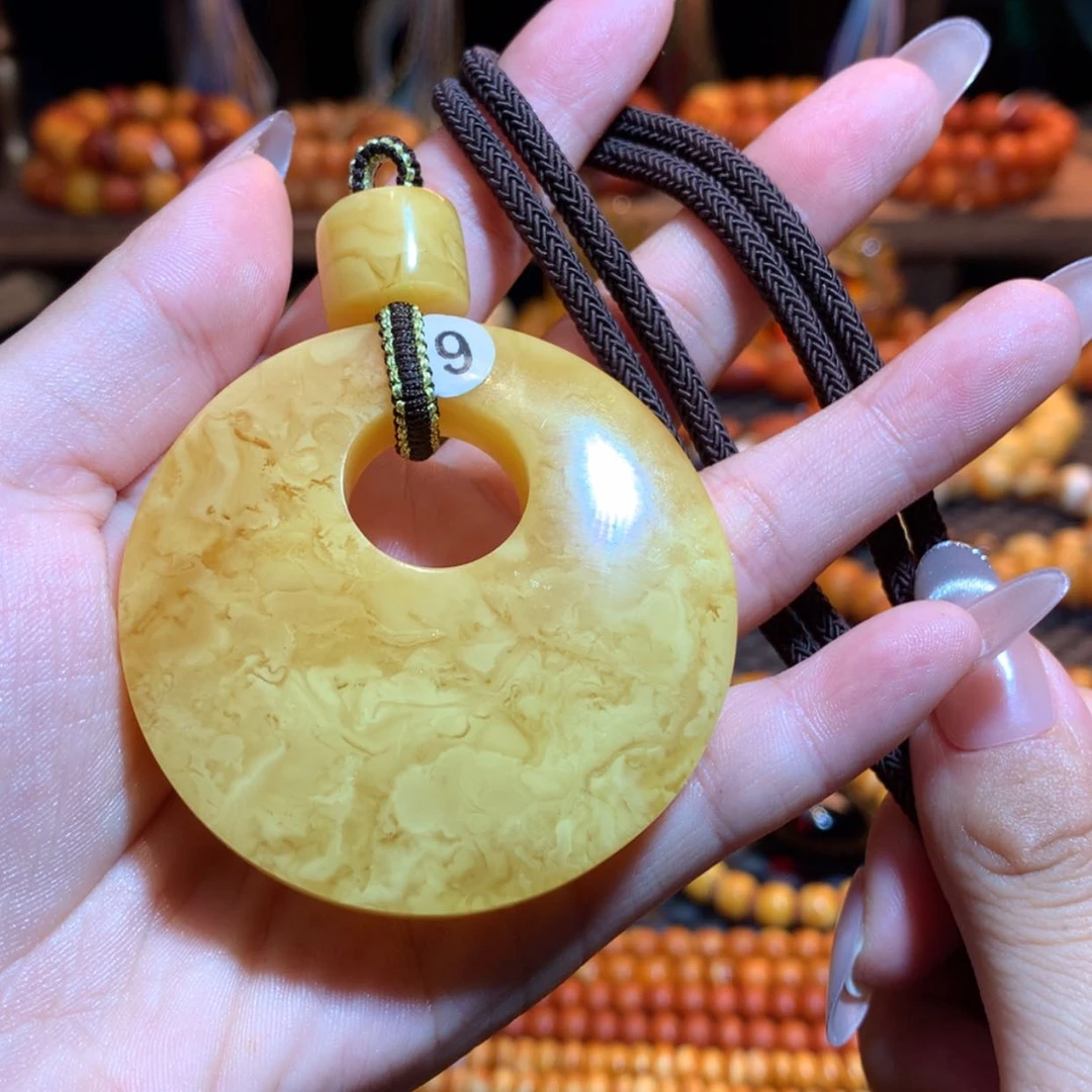 【闪购商品】琥珀吊坠(赠链)未镶嵌