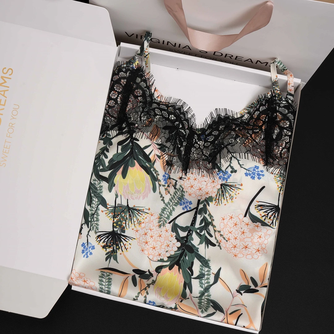 达芬奇密码自带胸垫印花老钱风气质女神吊带睡裙家居服高定礼盒装