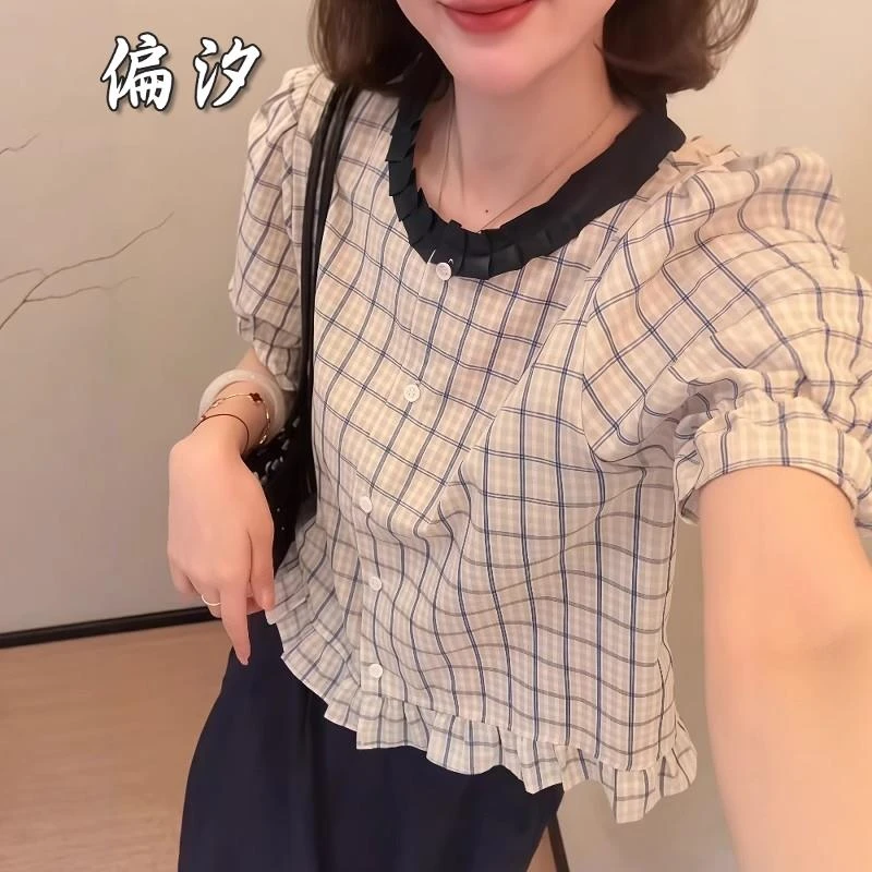 法式木耳花边格子短袖衬衫女夏新款独特漂亮掐腰小衫气质雪纺上衣