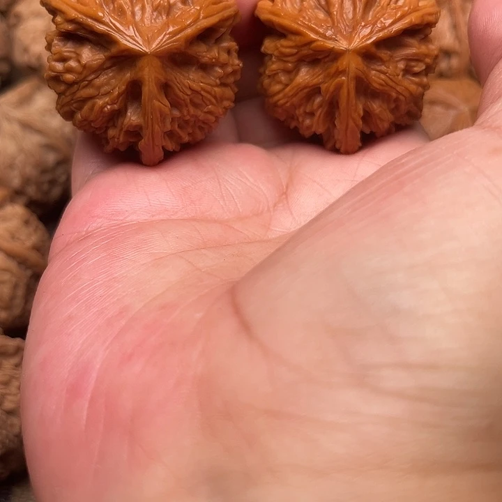 →***s文玩核桃吊坠你们都在