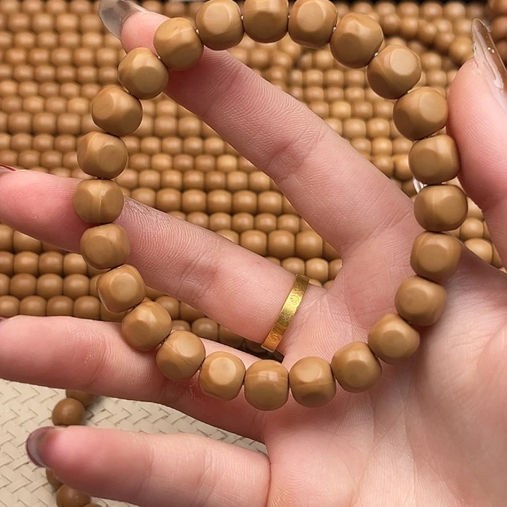 带***熊核桃手串/手链大面六方✖️1条