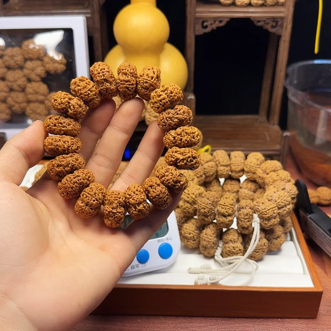 金刚菩提吊坠化***工24甲板头部有黄