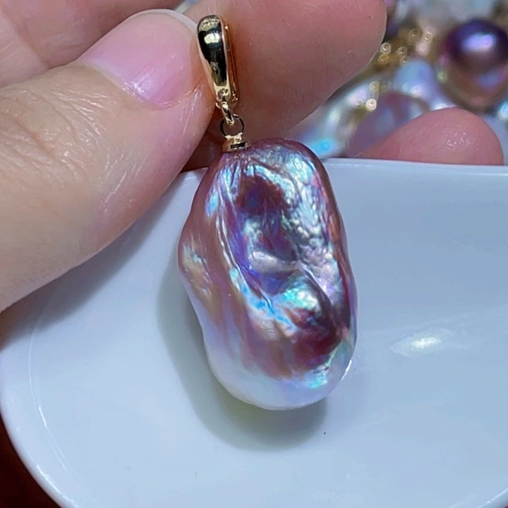 颈饰未镶嵌淡水珍珠