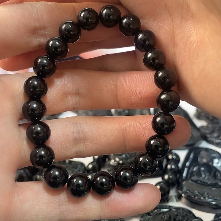 翡翠未镶嵌吊坠(不含链)卡9左右