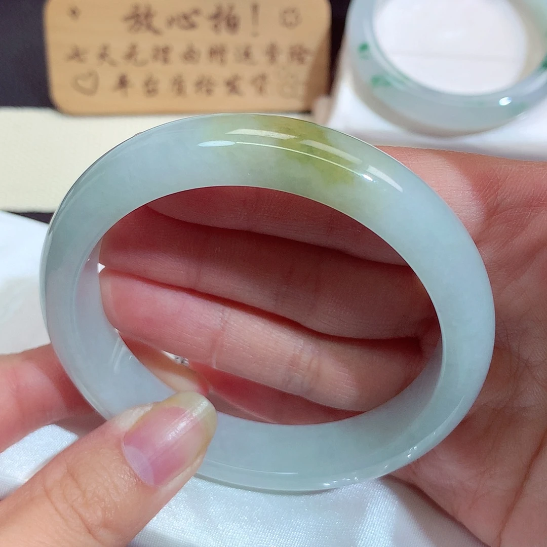 翡翠未镶嵌手镯2141