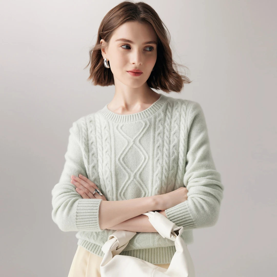 PALUOPO/帕罗秋冬圆领绞花毛衣百搭保暖羊绒衫女ET23117R-B