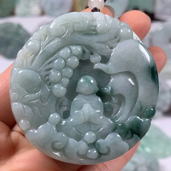 翡翠未镶嵌颈饰悟道福利两面工艺福利