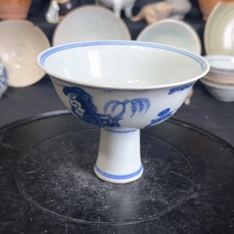 不***茶单纯釉的一个小盏