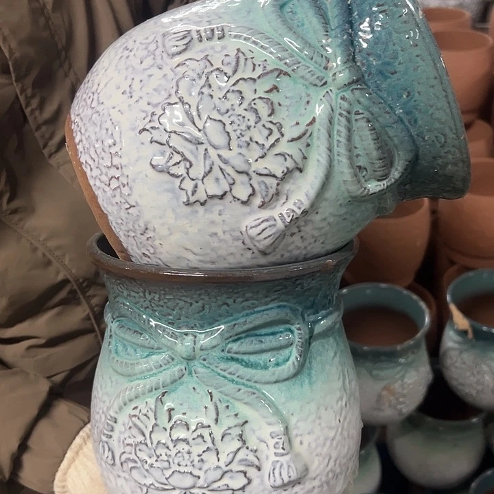 高度21厘米口18厘米