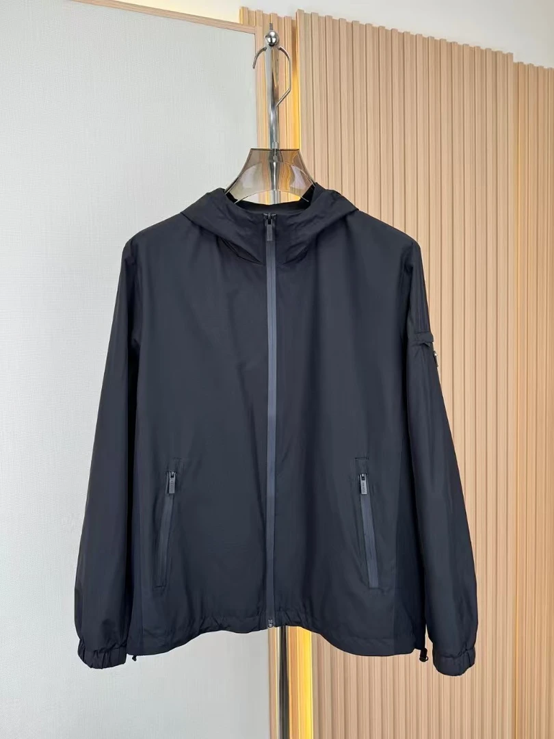 2025年新款舒适透气潮流百搭休闲服户外