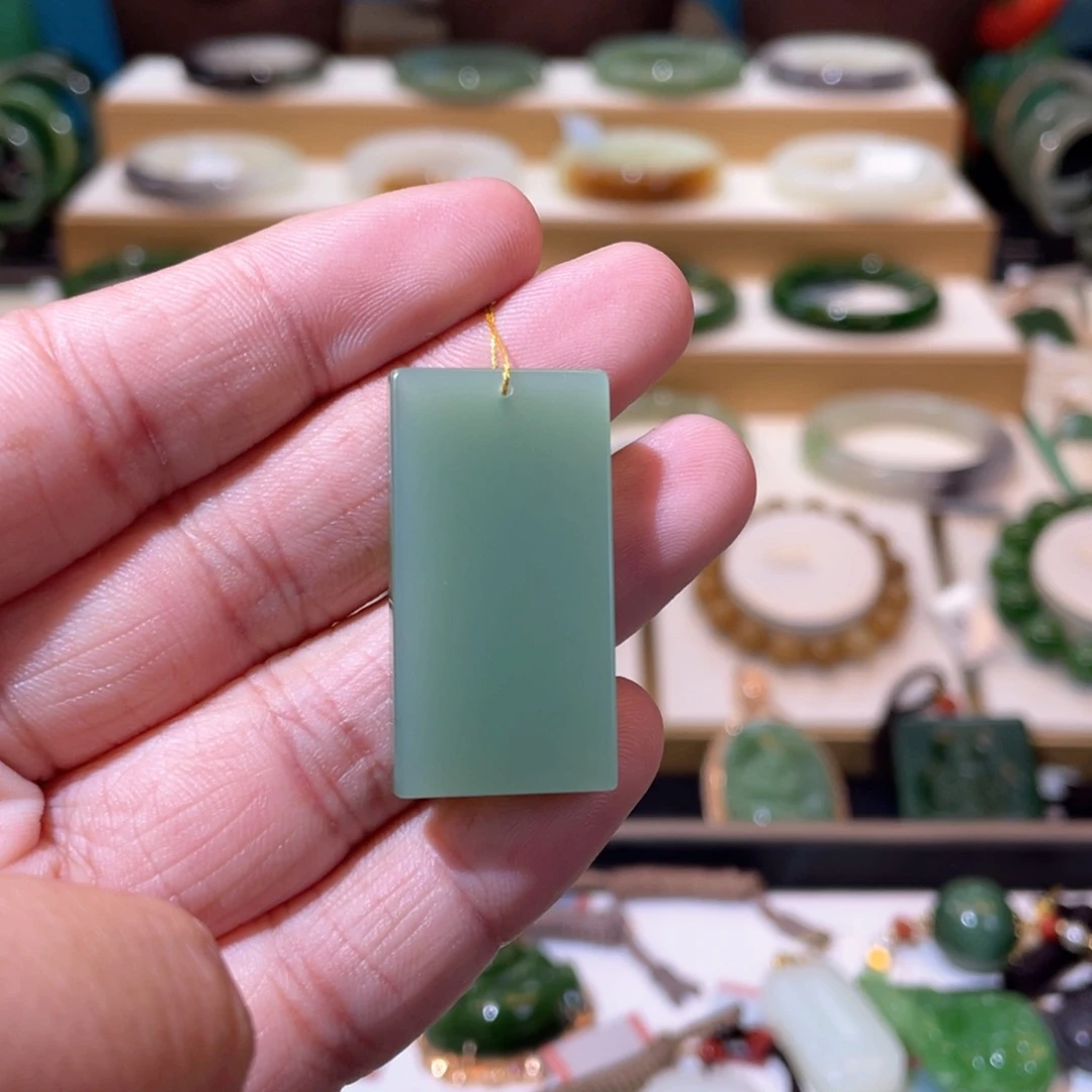 和田玉高品碧玉粉青无事牌未镶嵌