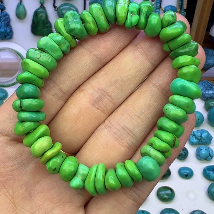 菜籽绿水草纹藏扣手串