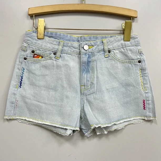 2507028小众重工刺绣高腰毛边牛仔短裤女宽松25春夏新款