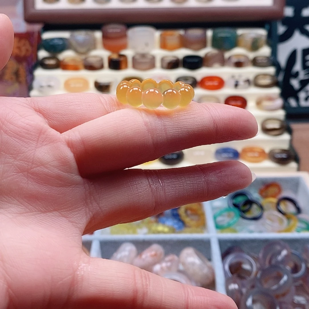 玛瑙/玉髓戒指合金宋****?