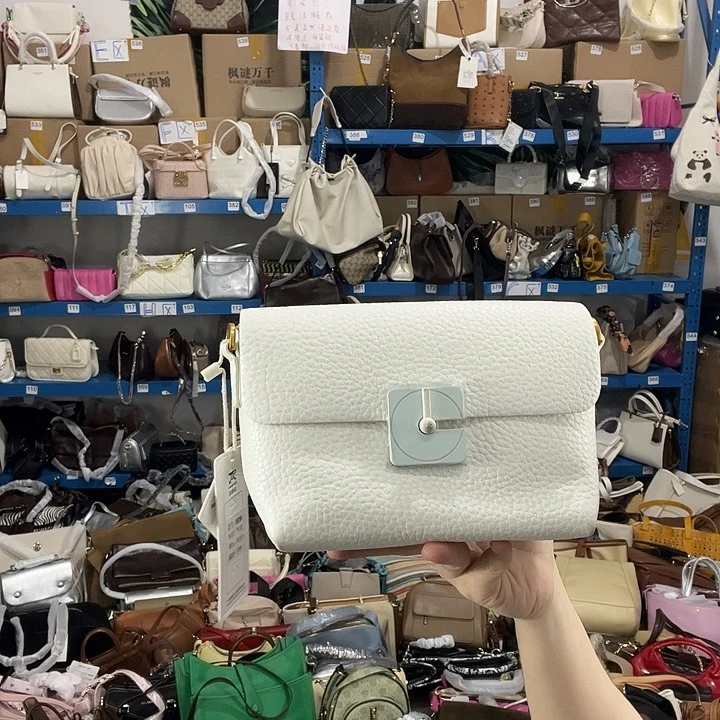 猪剖层皮革220健健康康平平安安