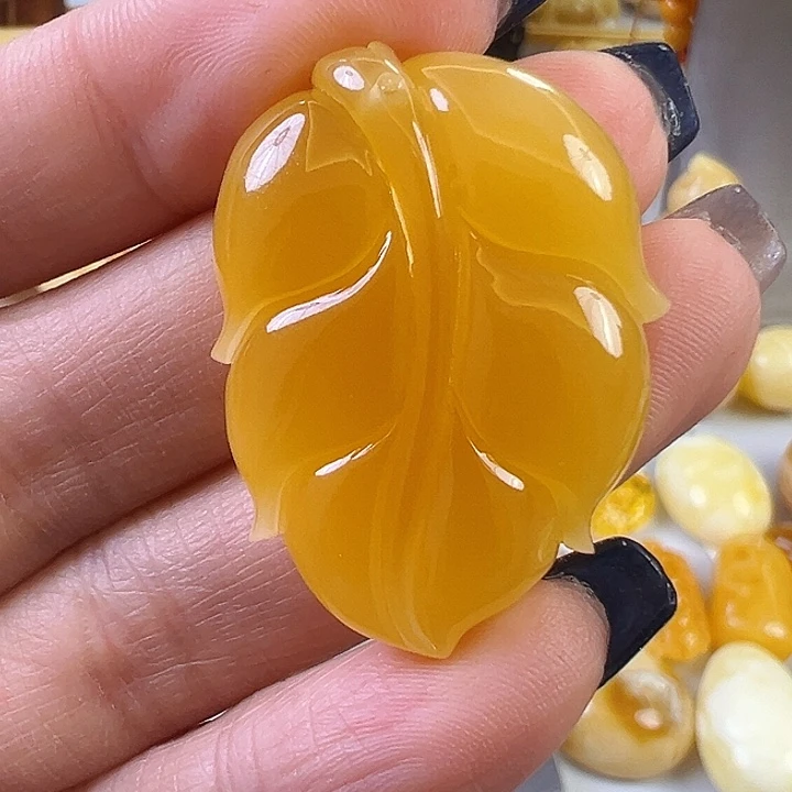 蜜蜡颈饰未镶嵌蜜蜡