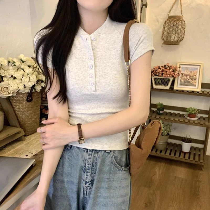 棉90%2024短袖修身纽扣灰色T恤通勤潮新款女韩版休闲时尚上衣春季