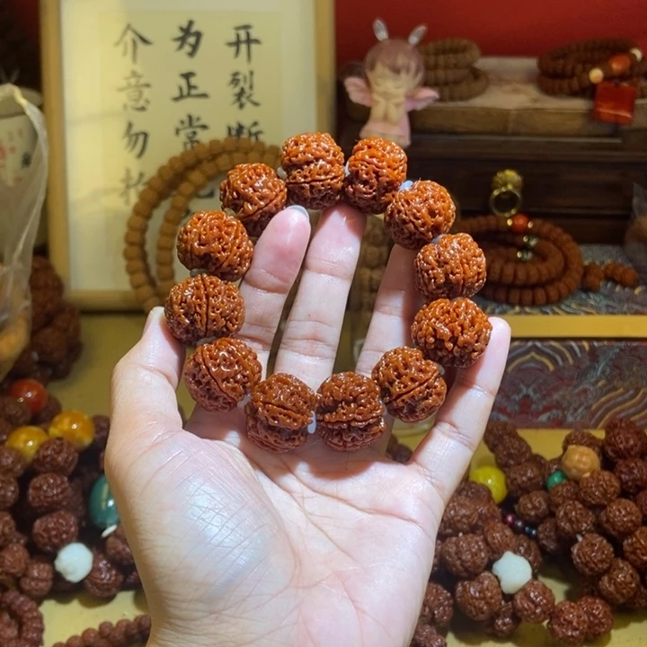 吊坠金刚菩提@**雷226玉化肉