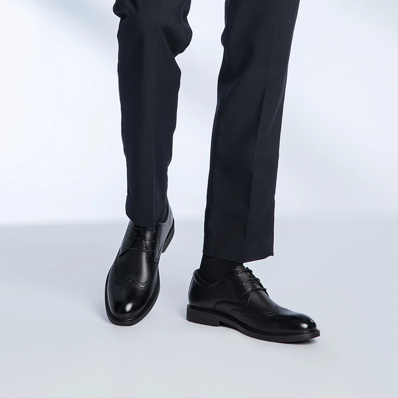 25年康奈秋季新款男士新款商务正装皮鞋布洛克鞋结婚鞋15255003