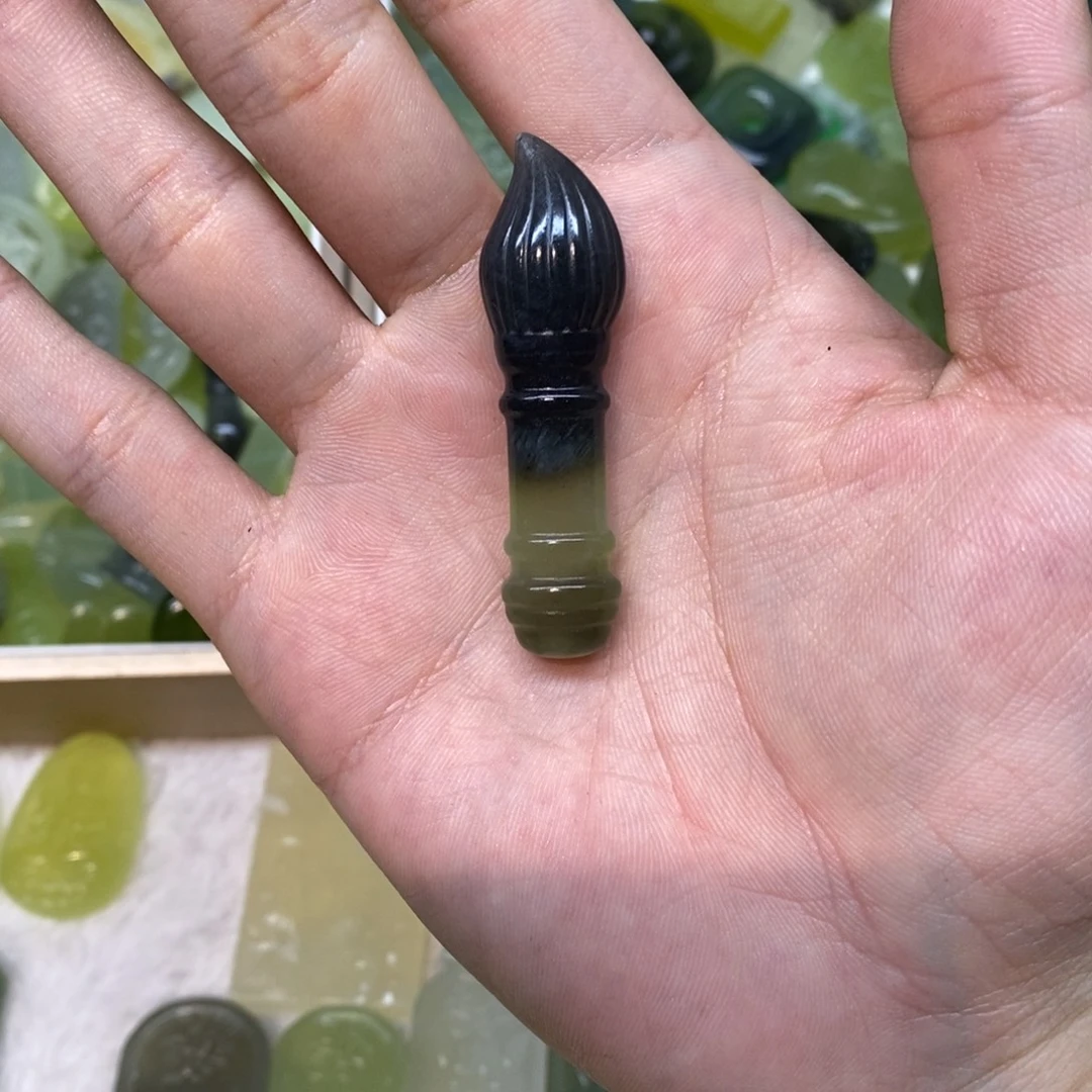 岫玉未镶嵌吊坠(不含链)