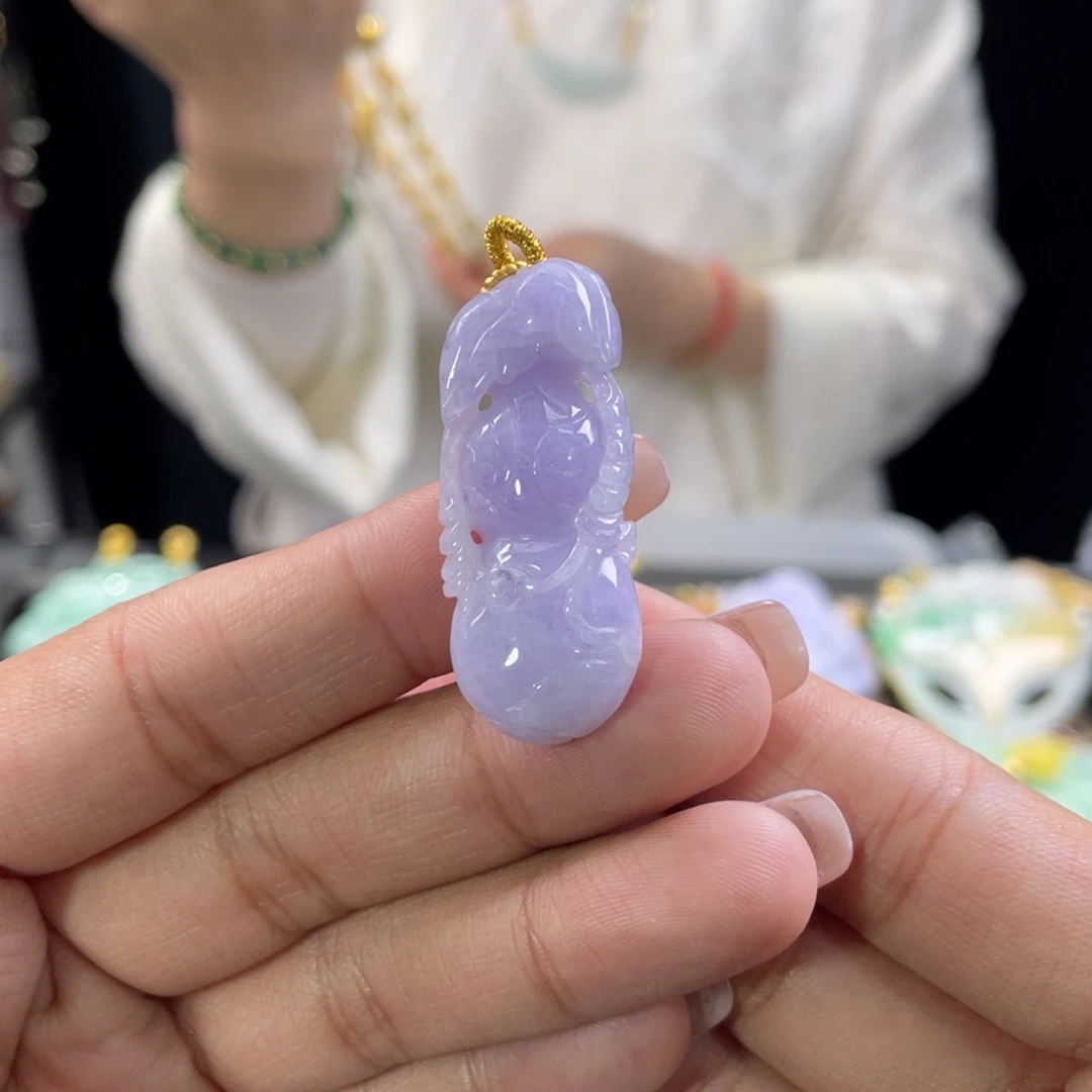 翡翠颈饰未镶嵌代编织