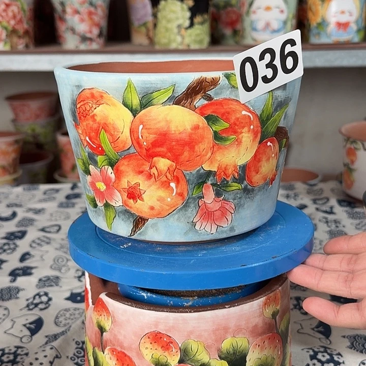 景德镇手绘多肉花盆